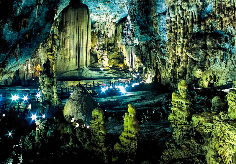 HUE - PHONG NHA NATIONAL PARK